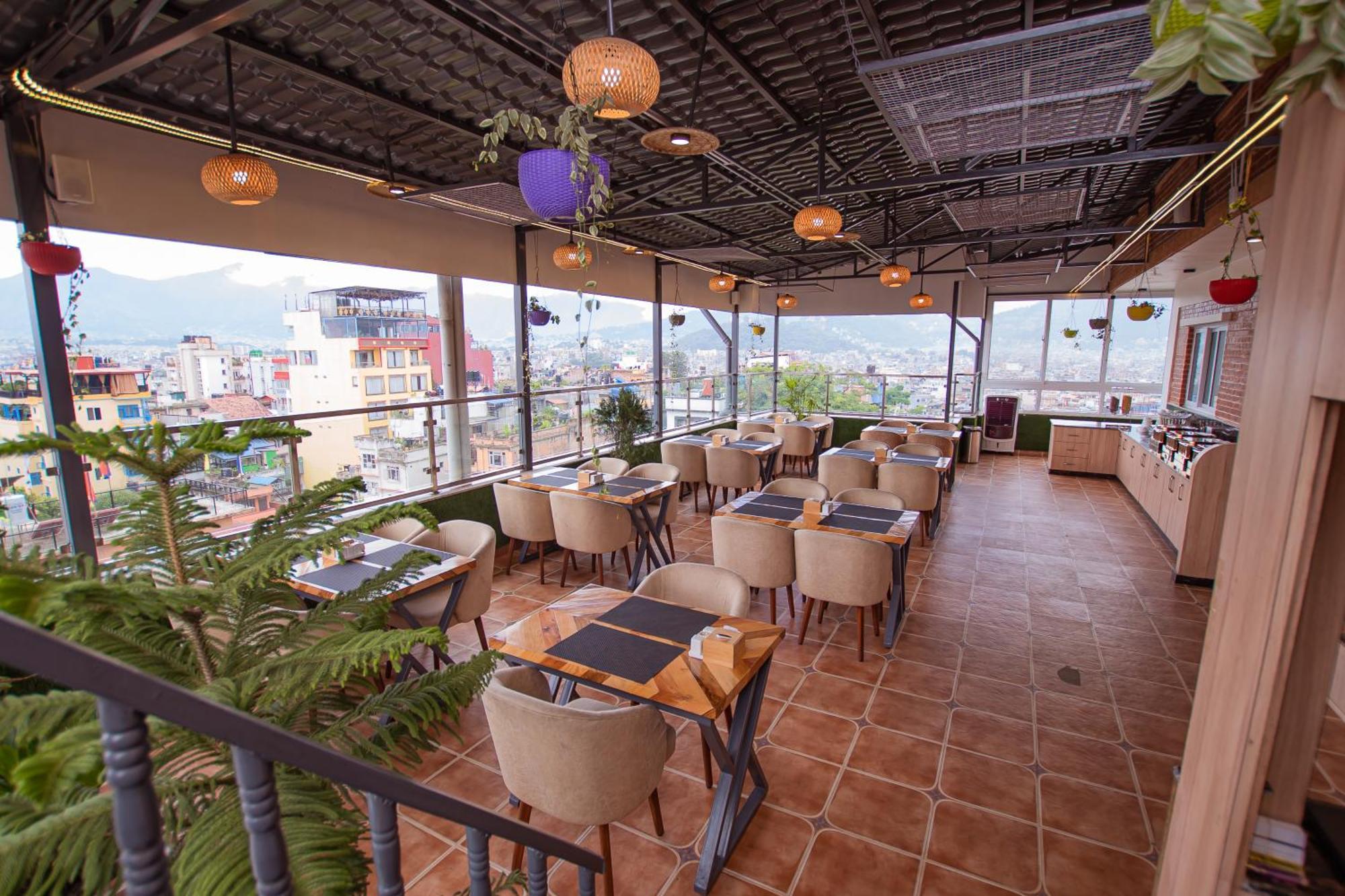 Hotel Vistara Kathmandu Exteriör bild