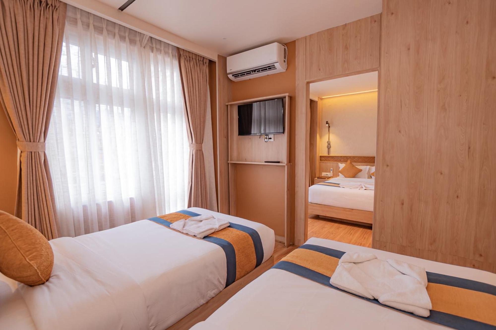 Hotel Vistara Kathmandu Exteriör bild